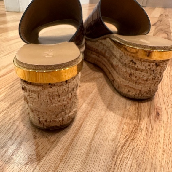 Chloe Platform Wedge Sandal Size 41. In Very Good Condition - Picture 9 of 9